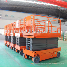 Self propelled manual hydraulic fork-lift